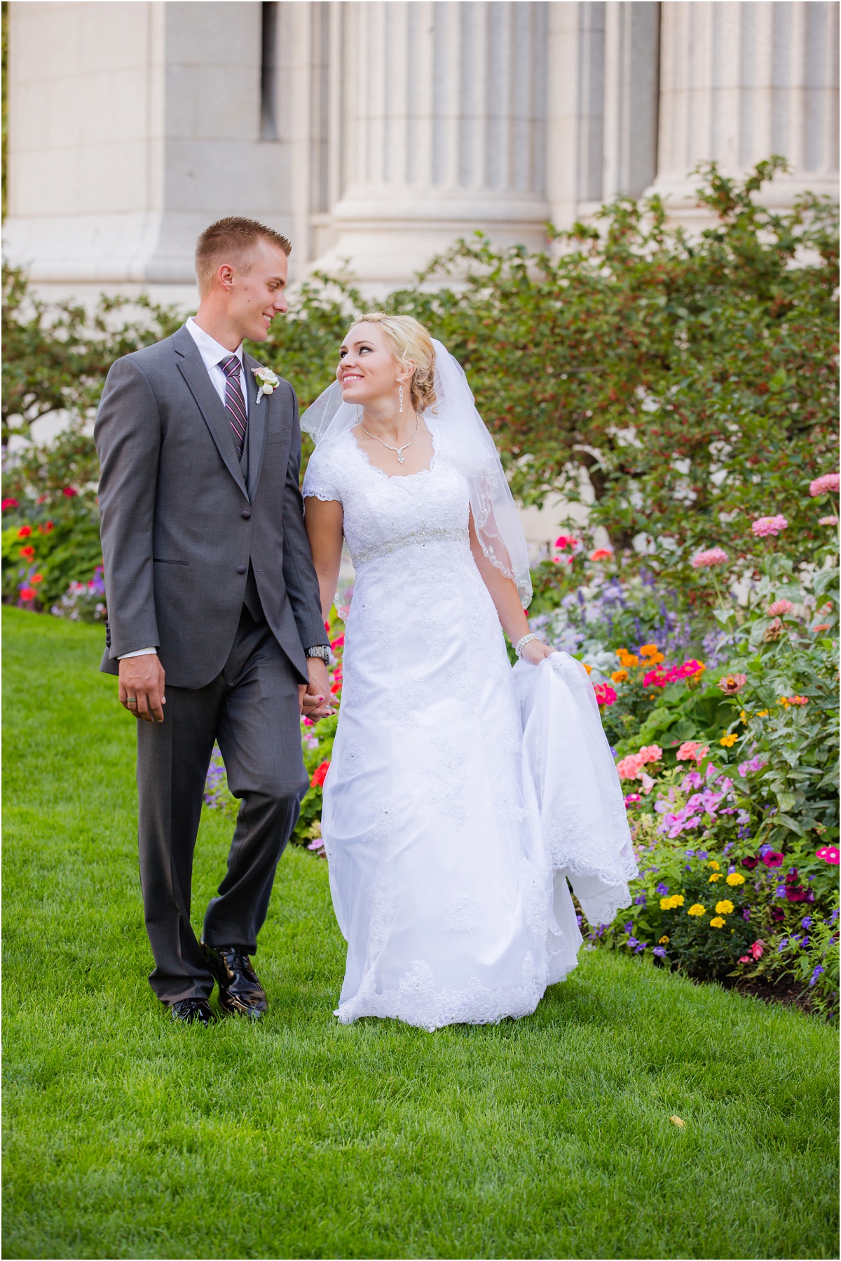 Salt Lake Temple Willow Creek Country Club Wedding terra cooper photography_1561.jpg