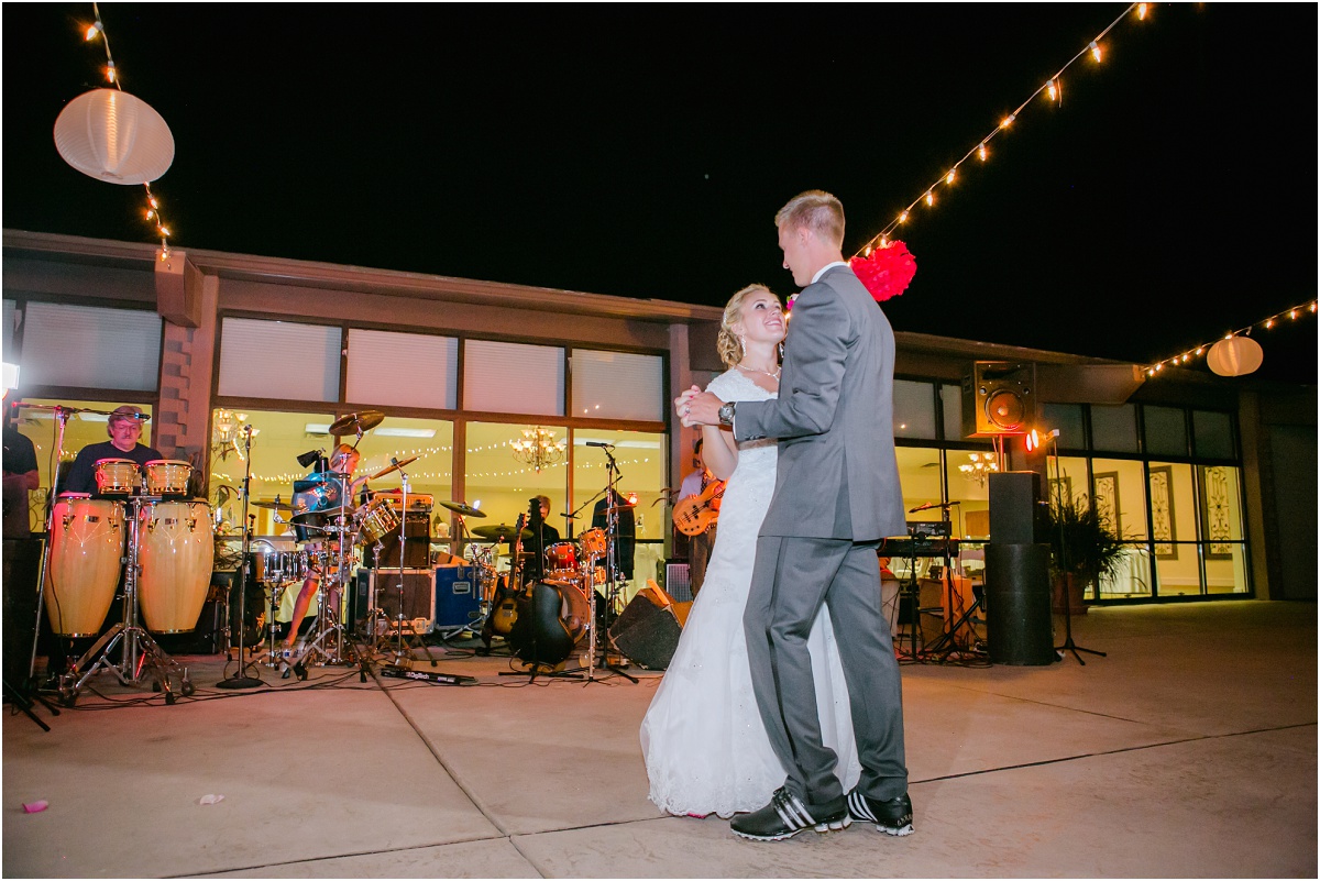 Salt Lake Temple Willow Creek Country Club Wedding terra cooper photography_1602.jpg