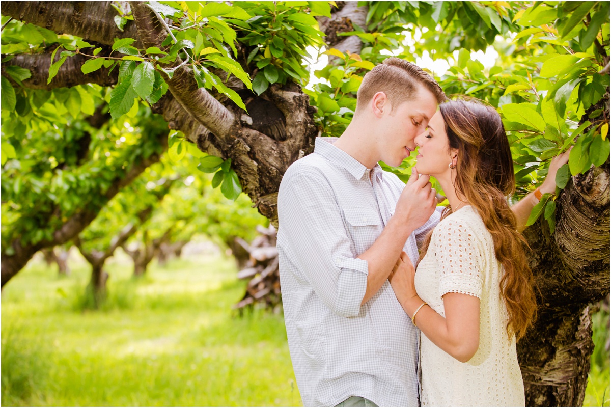 Utah orchard engagements Terra Cooper Photography_2096.jpg