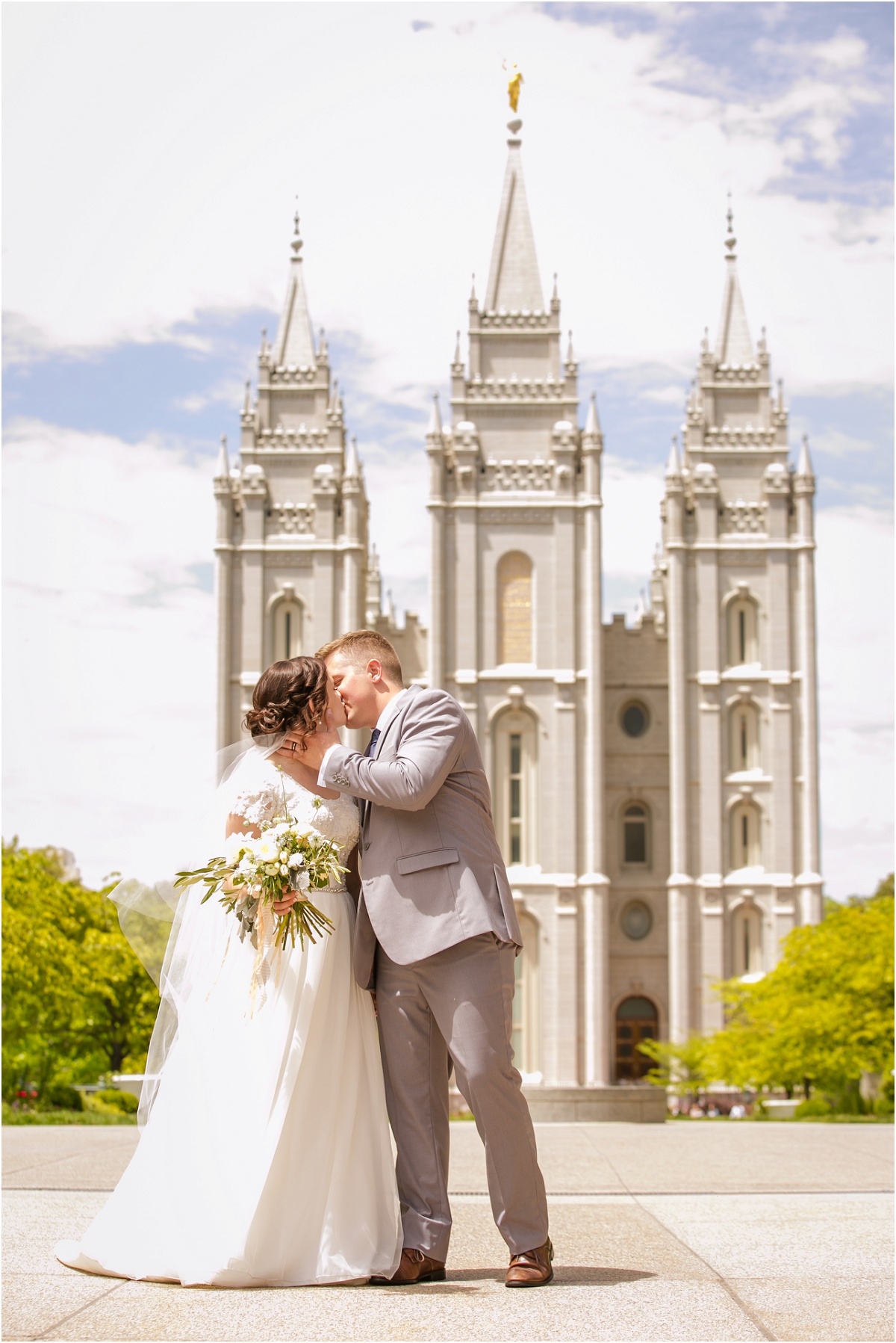 Salt Lake Temple Thanksgiving Point  Wedding Terra Cooper Photography_2704.jpg