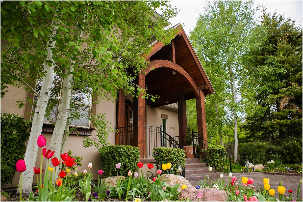 Heritage Gardens Salt Lake Temple Wedding Terra Cooper Photography_2936.jpg