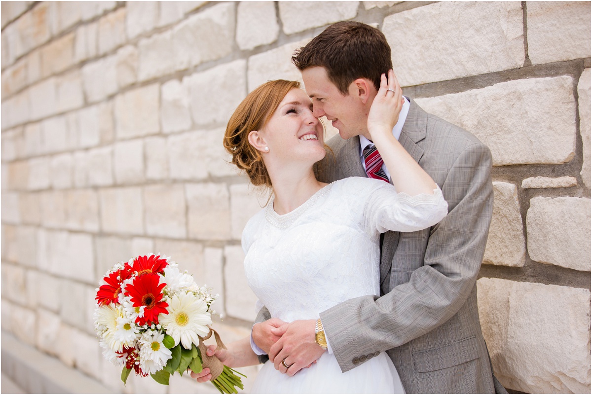 Manti Temple Rustic Wedding Terra Cooper Photography_3071.jpg