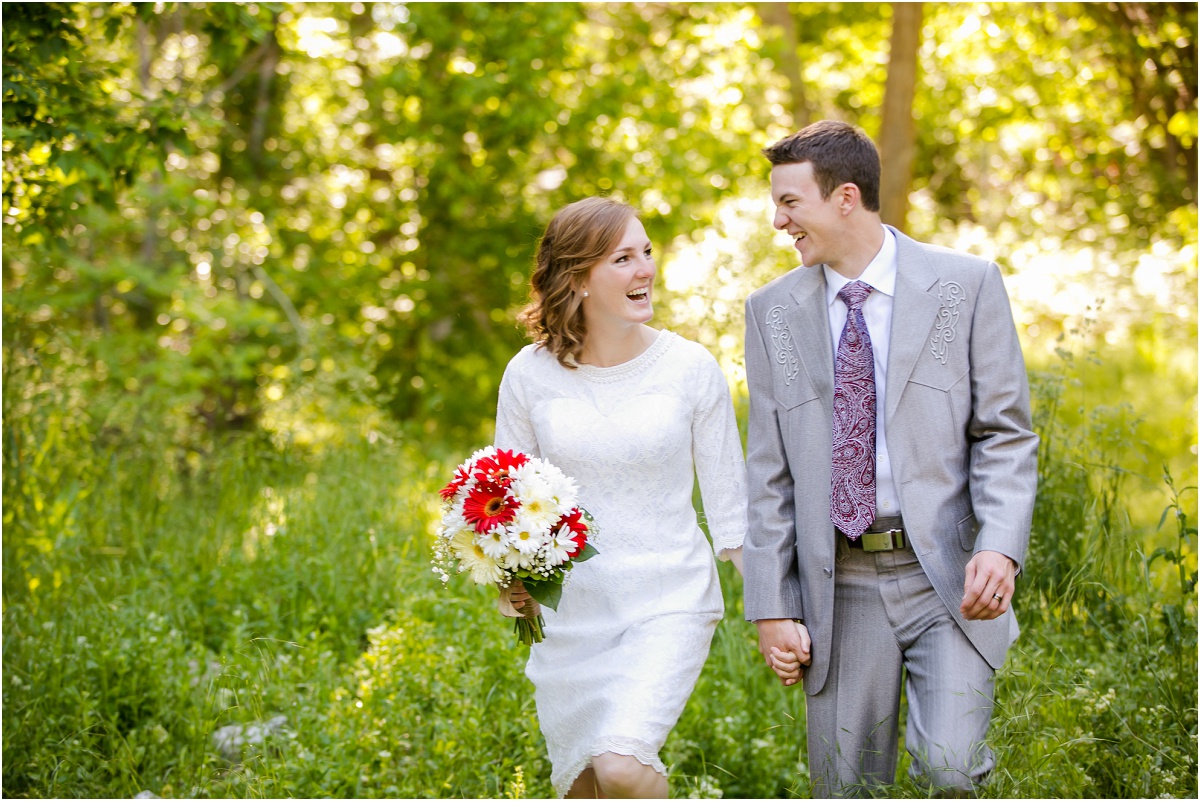 Manti Temple Rustic Wedding Terra Cooper Photography_3111.jpg