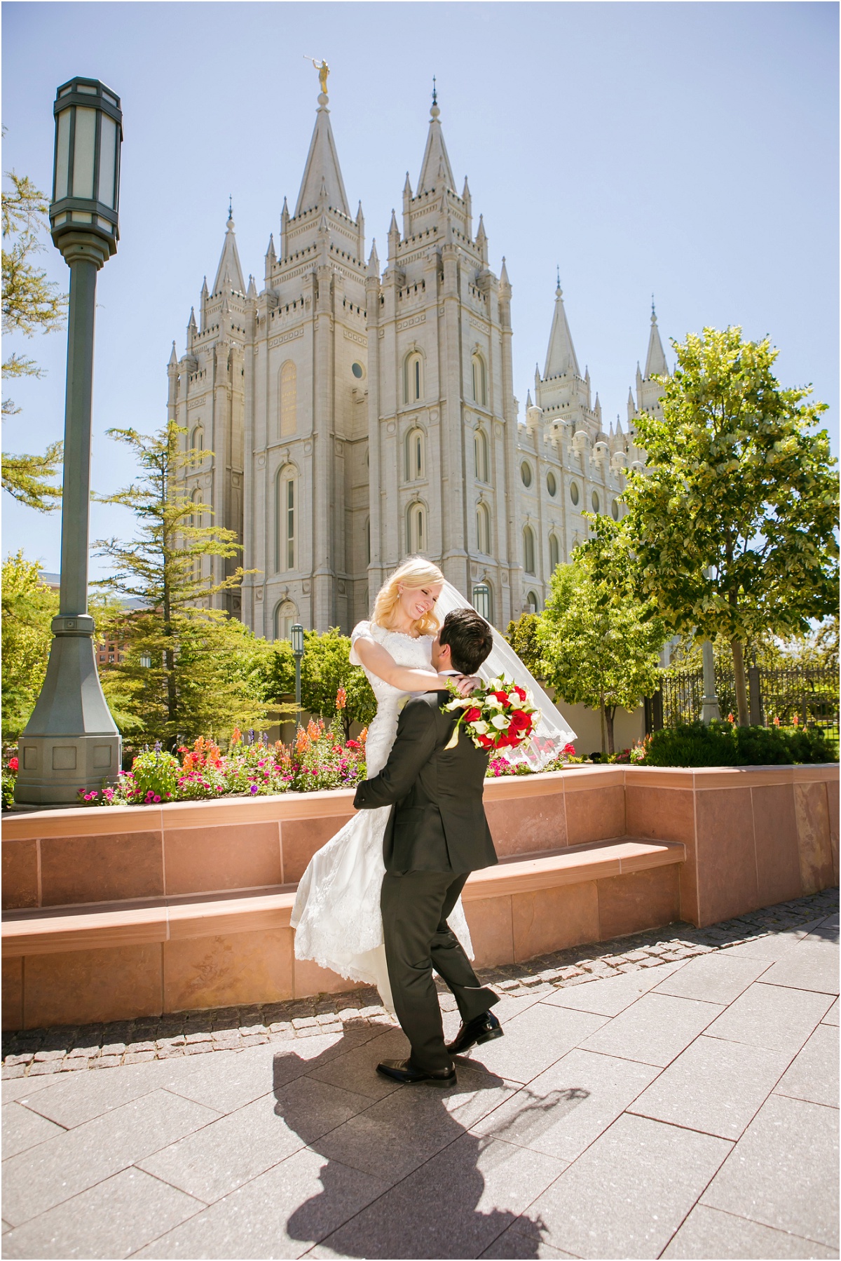 Salt Lake Temple Le Jardin Wedding Terra Cooper Photography_3303.jpg