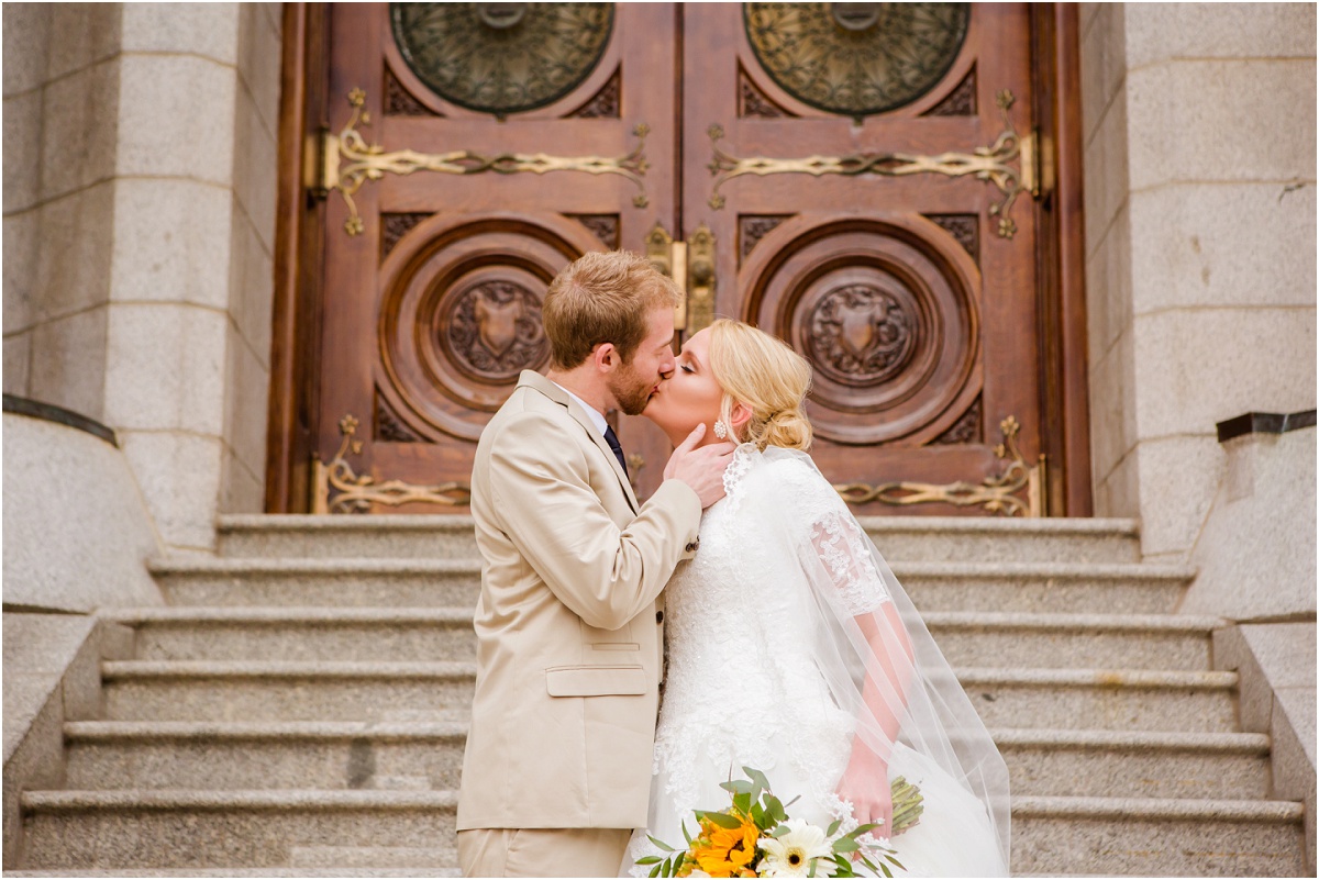 Salt Lake Temple Wedding Terra Cooper Photography_3150.jpg