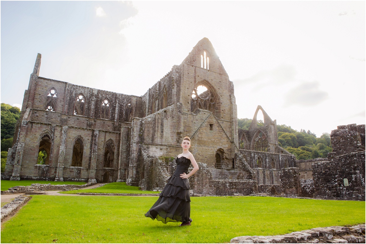 Tintern Abbey Terra Cooper Photography_4548.jpg