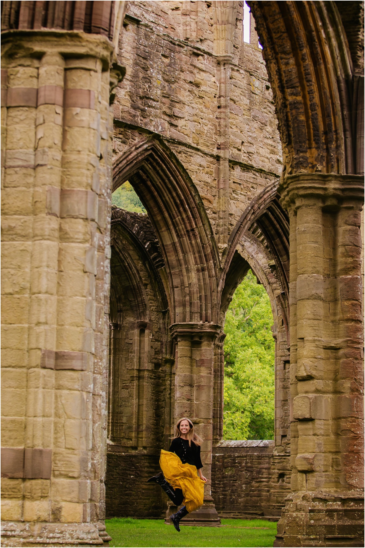 Tintern Abbey Terra Cooper Photography_4562.jpg