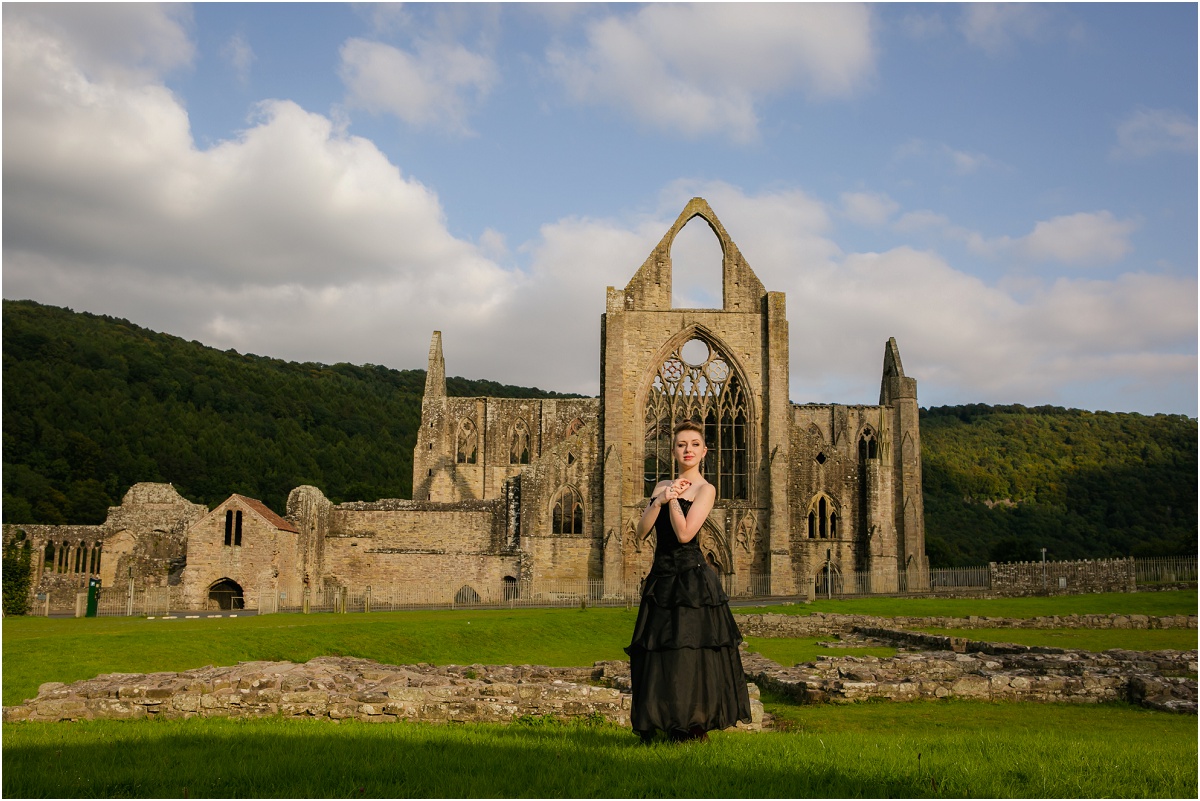 Tintern Abbey Terra Cooper Photography_4572.jpg