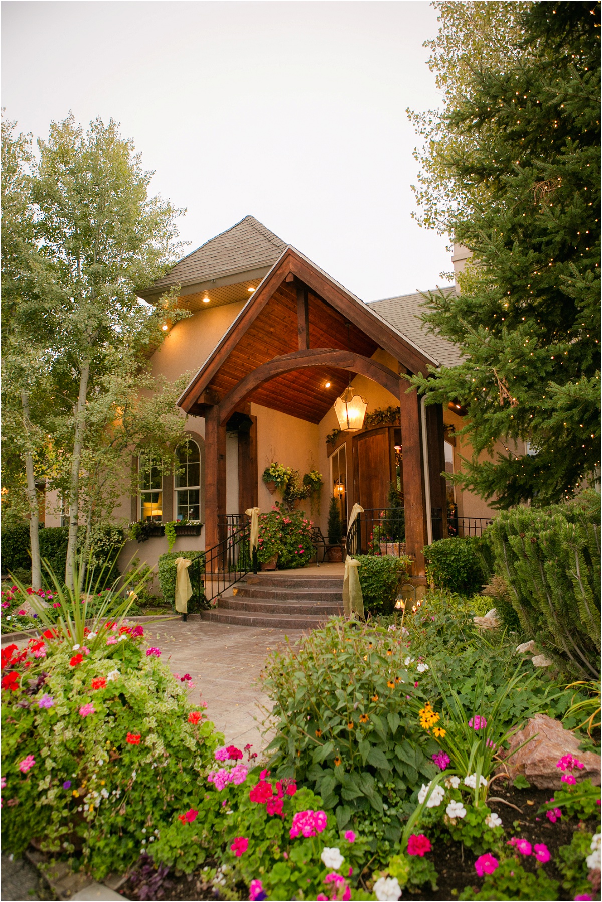 Heritage Gardens Salt Lake City Temple Utah Wedding Terra Cooper Photography_4834.jpg