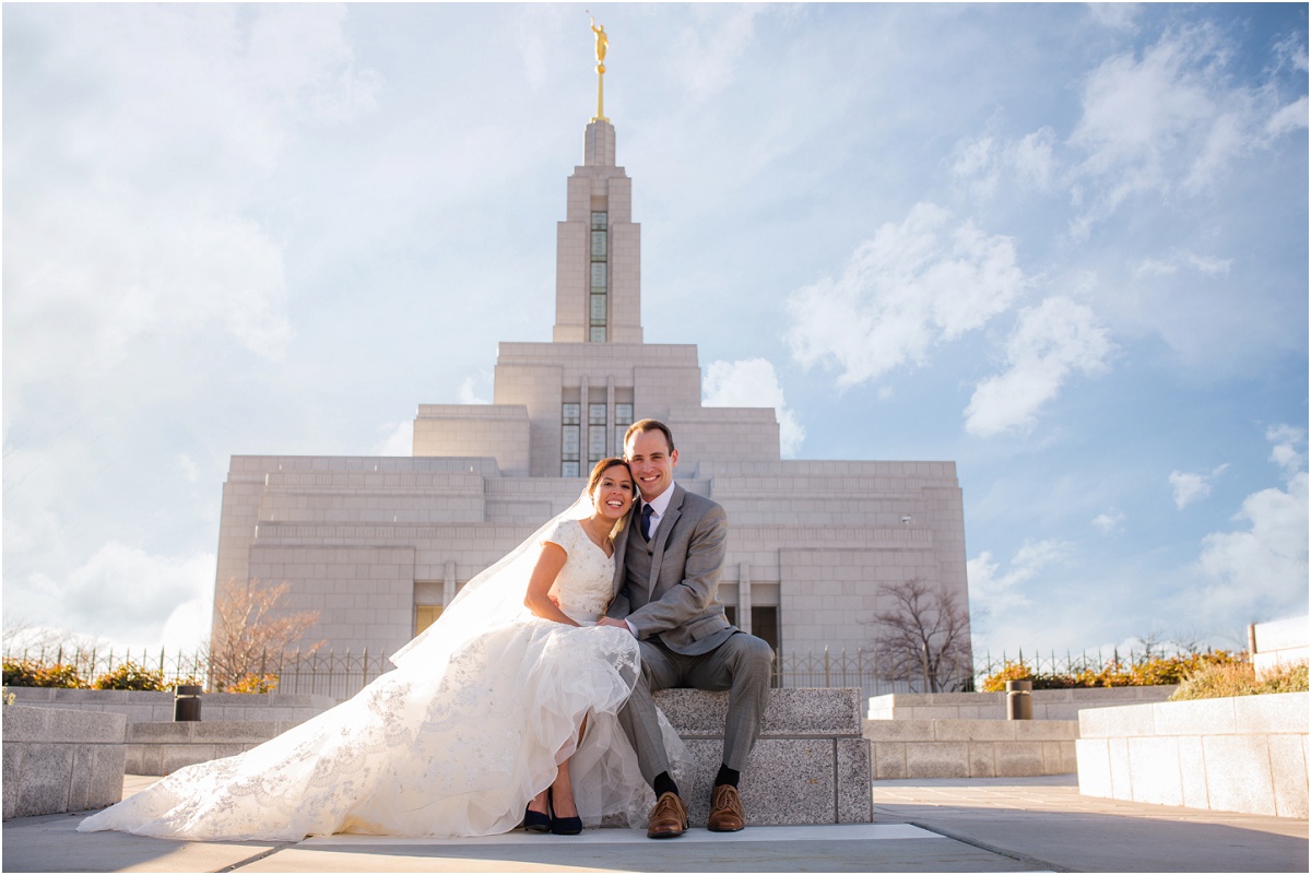 Salt Lake Draper Temple Winter Wedding Terra Cooper Photography_5015.jpg