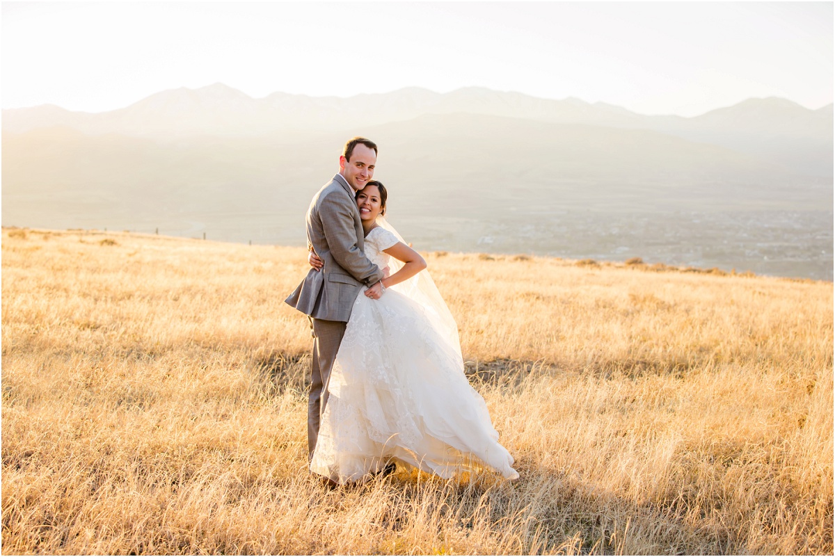 Salt Lake Draper Temple Winter Wedding Terra Cooper Photography_5025.jpg