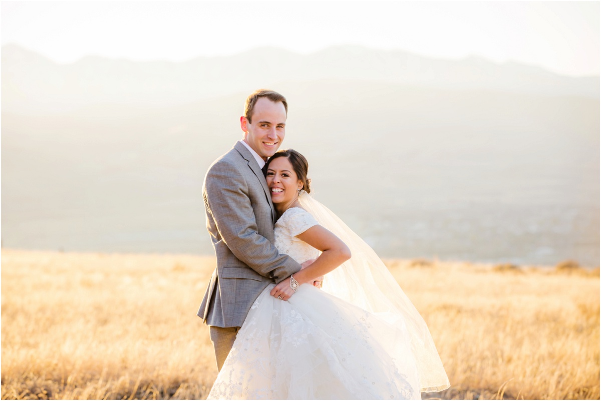 Salt Lake Draper Temple Winter Wedding Terra Cooper Photography_5026.jpg