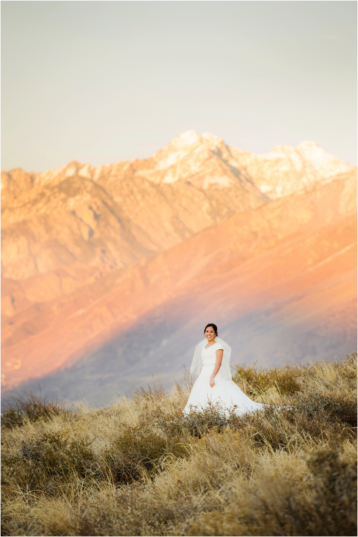 Salt Lake Draper Temple Winter Wedding Terra Cooper Photography_5030.jpg