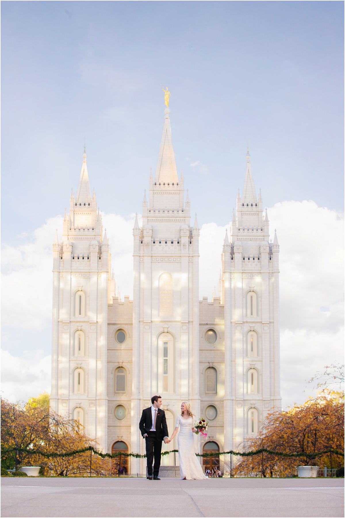 Salt Lake Temple Fall Wedding Terra Cooper Photography_5000.jpg