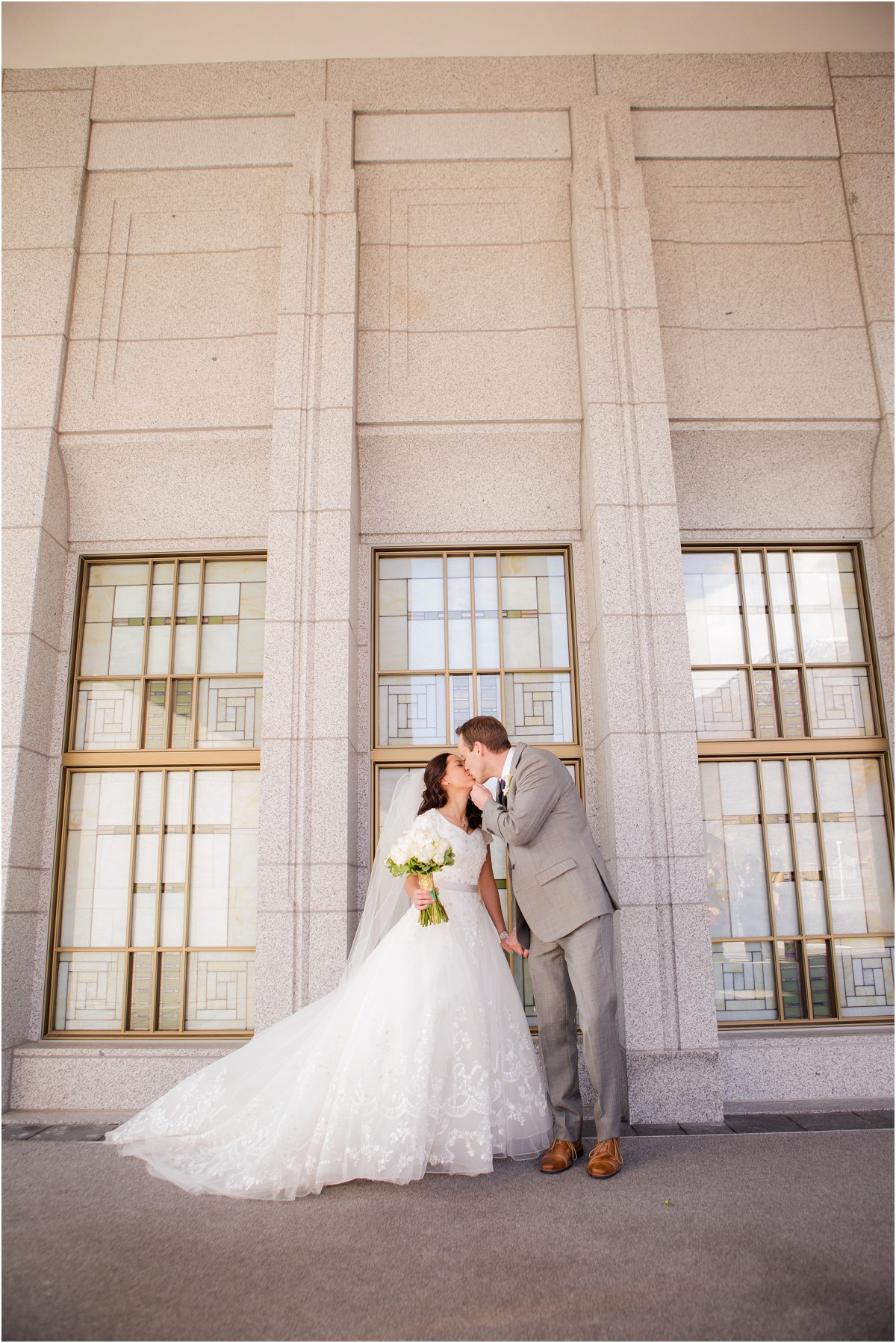 Terra Cooper Photography Draper Temple Wedding_5297.jpg